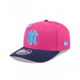 Gorra 9Seventy MLB New York Yankees Chew Dark Pink