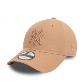 Gorra 9Twenty MLB NY Yankees League Essential Beige