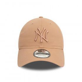Gorra 9Twenty MLB NY Yankees League Essential Beige